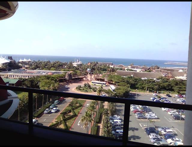 3 BEDROOM APARTMENT TO LET IN POINT WATERFRONT
